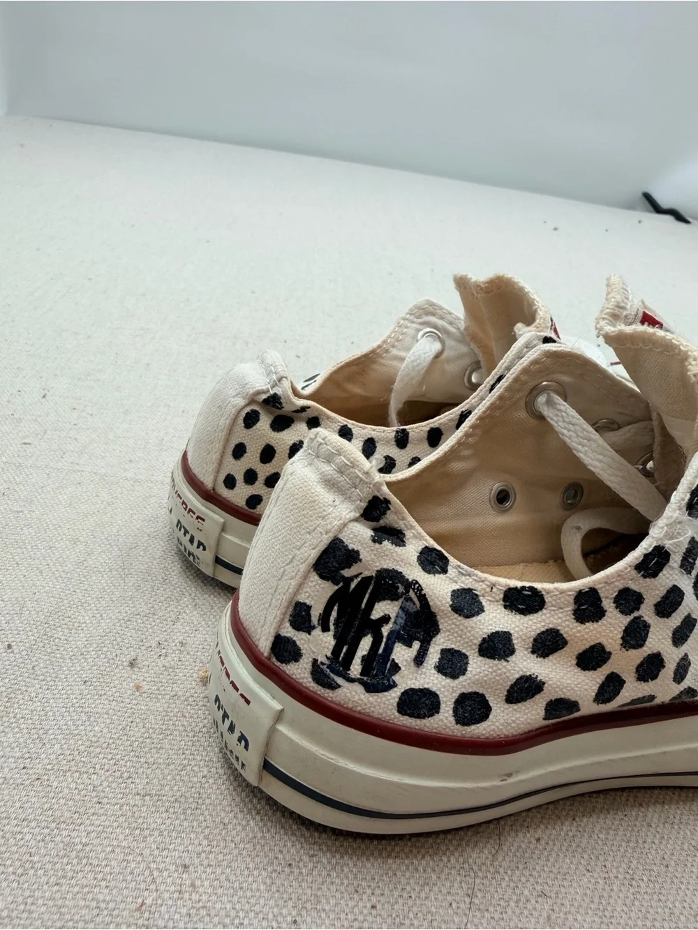 Converse White Canvas Polka Dot Low-Top Sneakers - Picture 6 of 10
